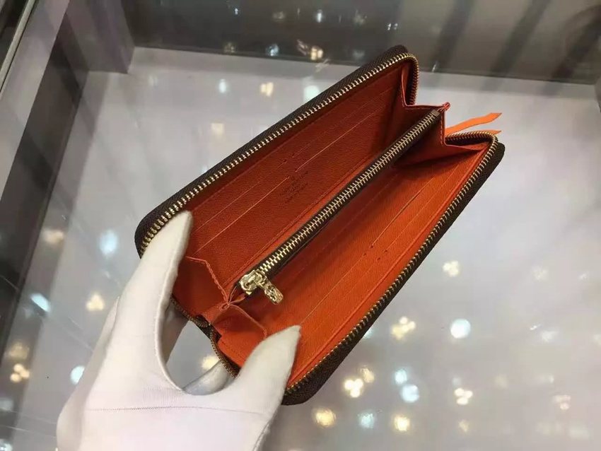 おすすめLOUIS VUITTON ルイヴィトン  60742-3  長財布 安全後払い財布コピー最高品質激安販売