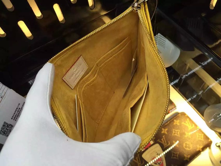 美品ルイヴィトン  LOUIS VUITTON  M60909-2   最高品質コピー代引き対応