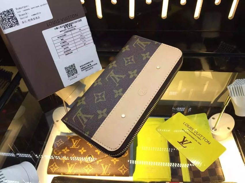 送料無料LOUIS VUITTON ルイヴィトン セール価格 M60016-2 長財布  新入荷安いスーパーコピー財布激安販売専門店