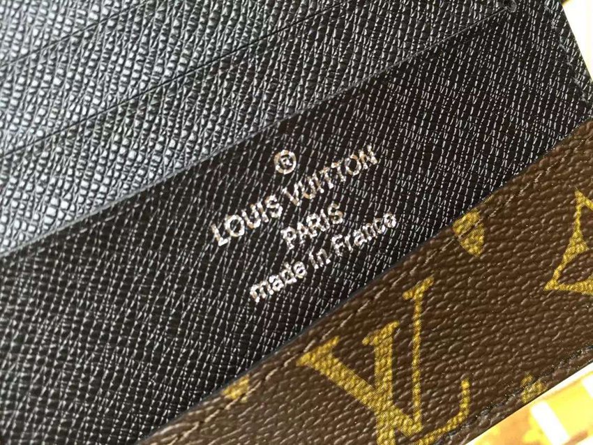 送料無料LOUIS VUITTON ルイヴィトン  M93801  短財布 国内発送格安コピー口コミ
