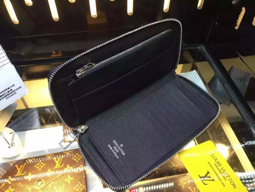 定番人気ルイヴィトン  LOUIS VUITTON 特価 61253   新入荷スーパーコピー代引き財布
