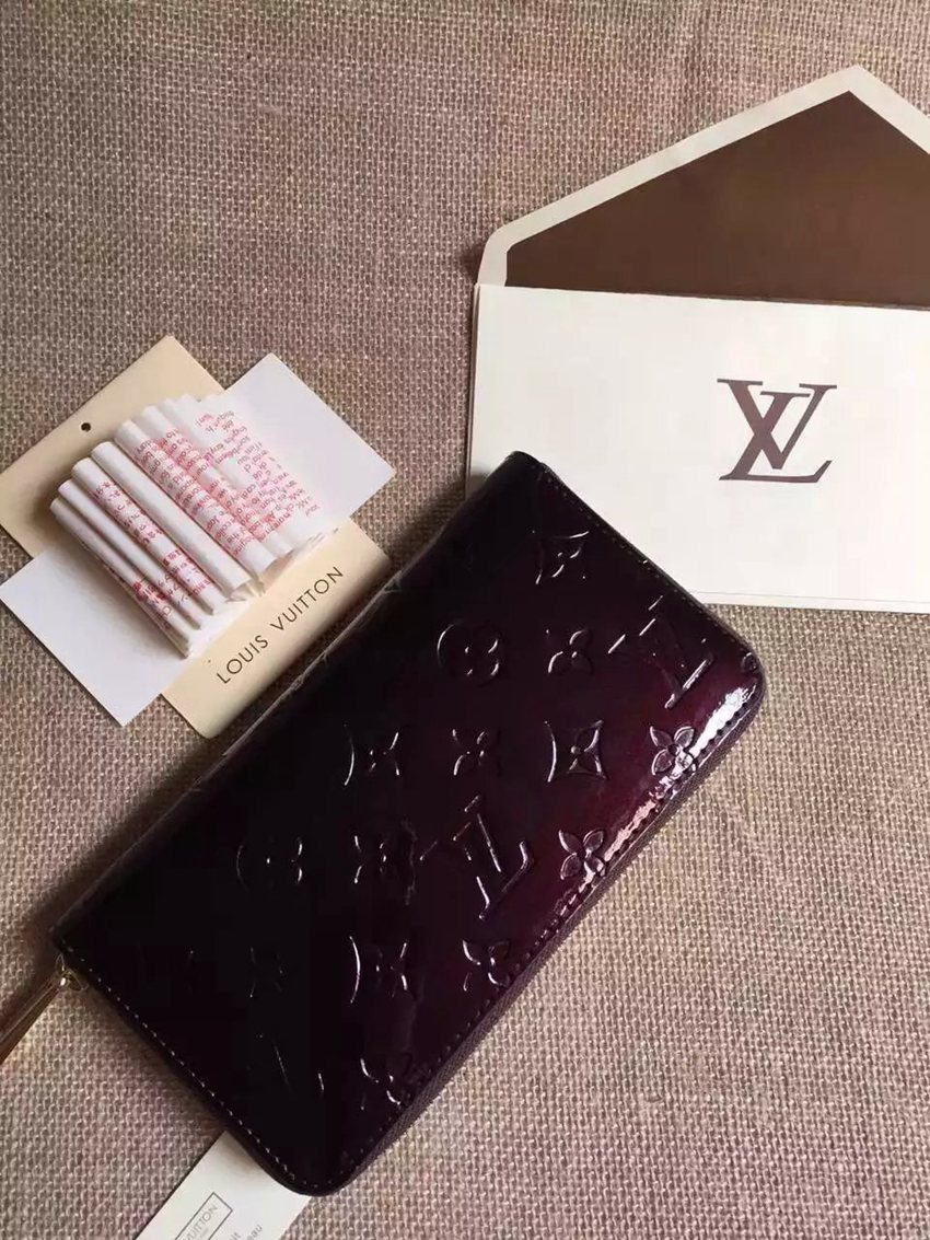 2018年新作LOUIS VUITTON ルイヴィトン  M60017-2   新入荷激安財布代引き