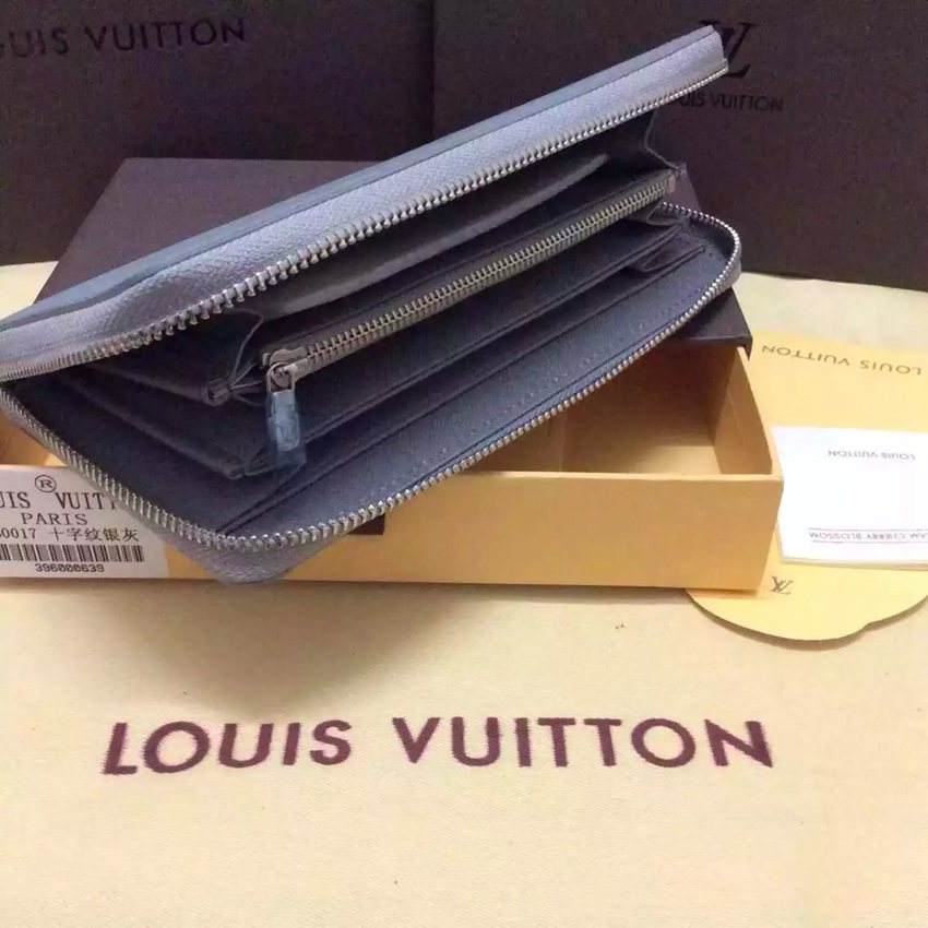 店長は推薦しますルイヴィトン  LOUIS VUITTON 特価 M60017-3 長財布  安全後払いレプリカ財布 代引き