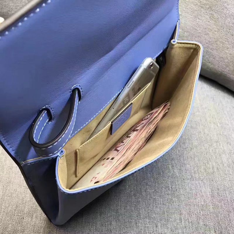 ブランド通販 グッチ GUCCI   477627-4 クラッチバッグ激安販売バッグ専門店