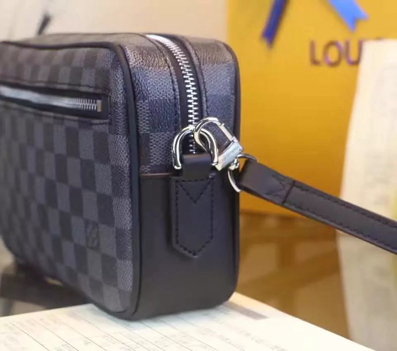 ブランド後払い ルイヴィトン LOUIS VUITTON   42838-2 クラッチバッグスーパーコピーブランド代引き