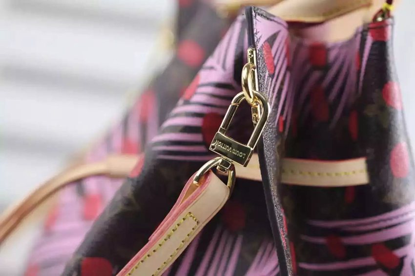 おすすめルイヴィトン  LOUIS VUITTON 特価 M41579-1  斜めがけショルダー トートバッグ ブランドコピー国内発送専門店