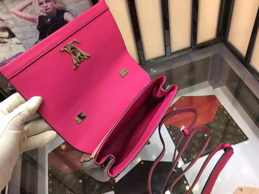 高評価 LOUIS VUITTON ルイヴィトン  M50919-3  ショルダーバッグ  斜めがけショルダー2018年新作スーパーコピー激安販売