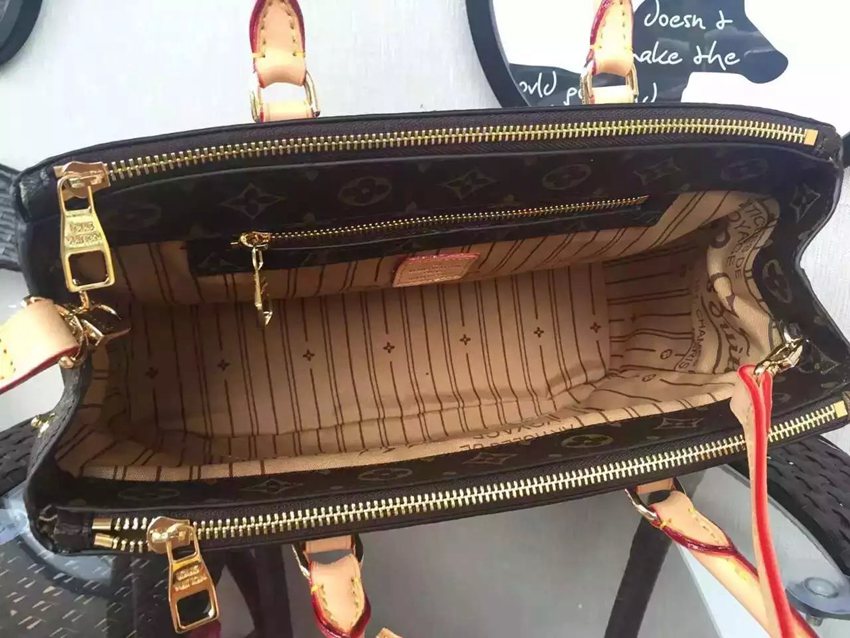 店長は推薦しますLOUIS VUITTON ルイヴィトン 特価 M47928  ショルダーバッグ  斜めがけショルダー トートバッグブランドコピー激安販売専門店