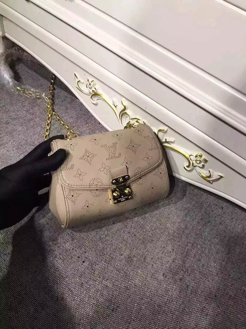 店長は推薦しますルイヴィトン  LOUIS VUITTON  M94552-5  斜めがけショルダー2018年新作コピーブランド激安販売バッグ専門店