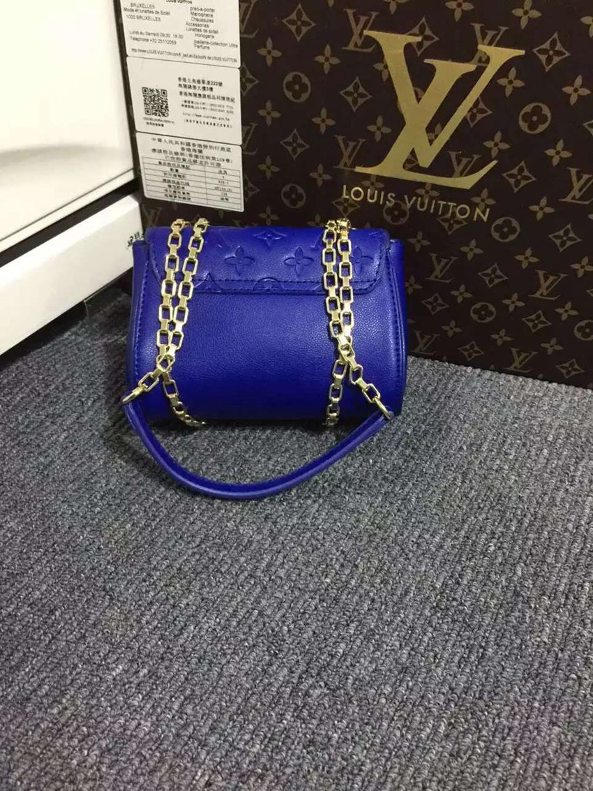 新作LOUIS VUITTON ルイヴィトン  M94552-3  斜めがけショルダースーパーコピーバッグ国内発送専門店