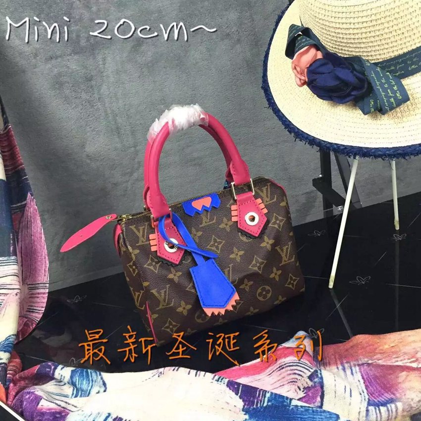 新入荷LOUIS VUITTON ルイヴィトン    ショルダーバッグ  斜めがけショルダー新入荷安いスーパーコピー代引き可能