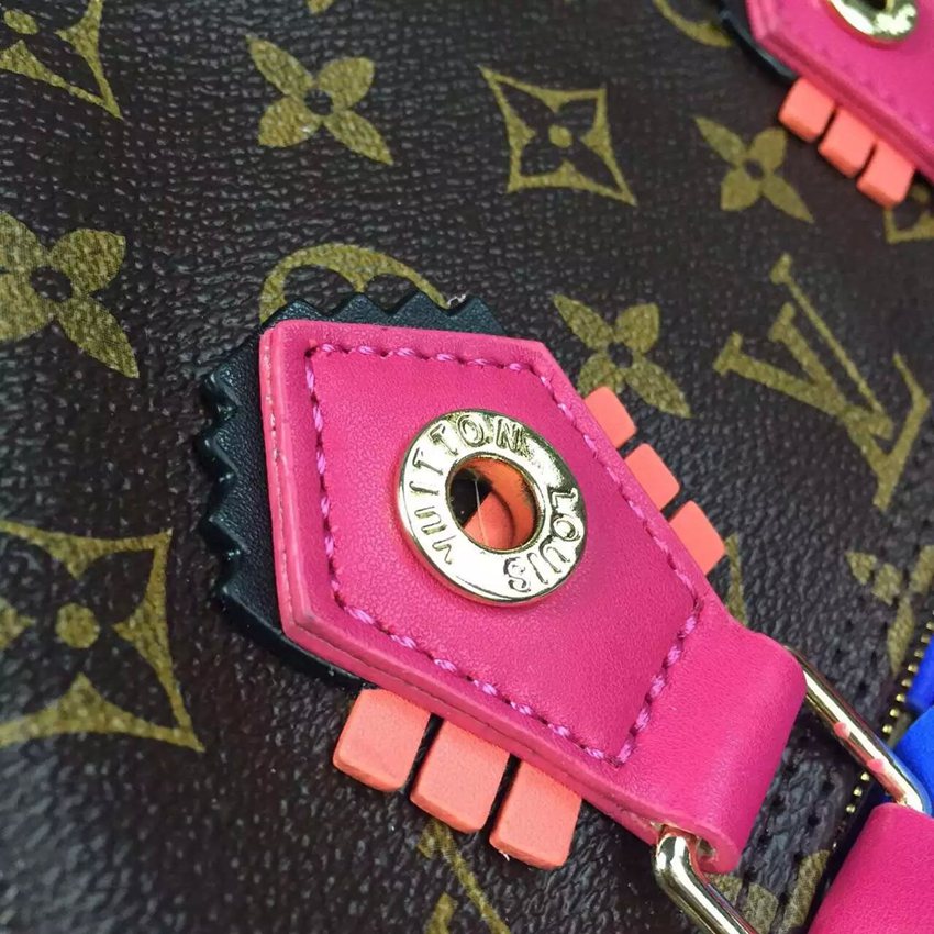 新入荷LOUIS VUITTON ルイヴィトン    ショルダーバッグ  斜めがけショルダー新入荷安いスーパーコピー代引き可能