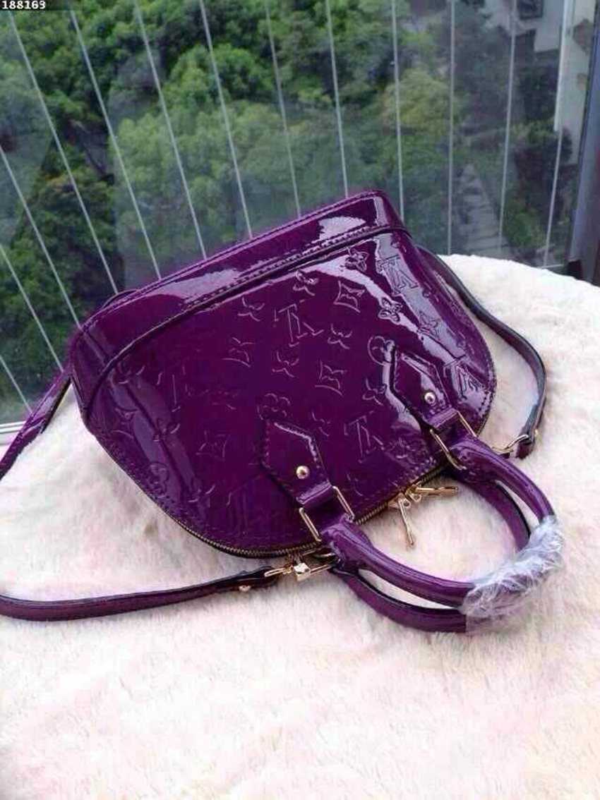 店長は推薦しますLOUIS VUITTON ルイヴィトン    ショルダーバッグ トートバッグスーパーコピー激安販売専門店