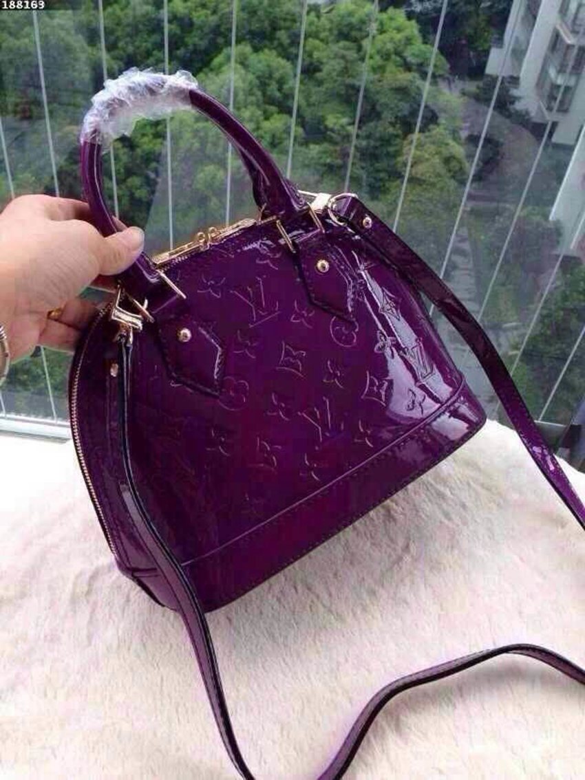 店長は推薦しますLOUIS VUITTON ルイヴィトン    ショルダーバッグ トートバッグスーパーコピー激安販売専門店
