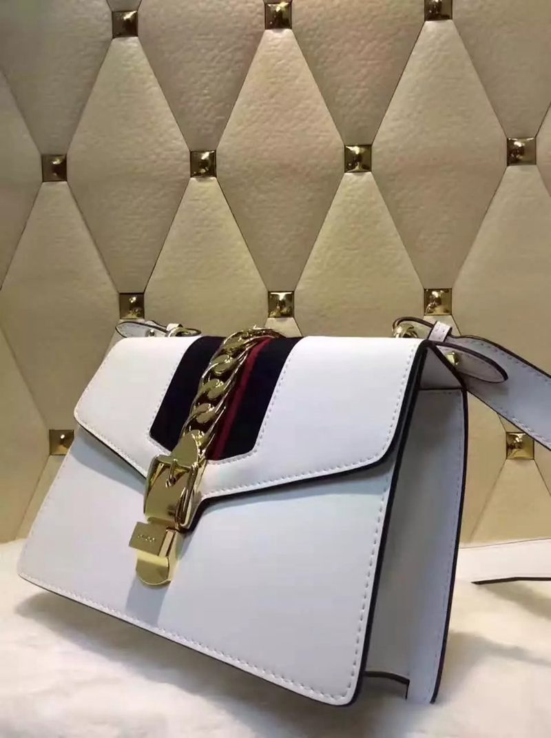 ブランド後払い グッチ  GUCCI 特価 421882-1 レディース ショルダーバッグ  斜めがけショルダースーパーコピー安全後払い