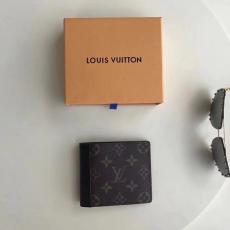 新入荷ルイヴィトン  LOUIS VUITTON  m93801 短財布  メンズ コピーブランド財布代引き