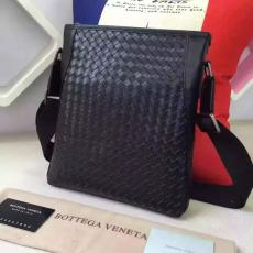 ブランド可能 Bottega Veneta ボッテガヴェネタ  16605 メンズ 斜めがけショルダーコピー代引き口コミ